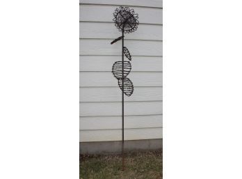 Sunflower Yard Art Made Of Rebar And Barbed Wire 70 In Tall