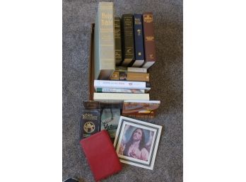 Book Lot 16 - Large Coffee Table Bible, Misc Bibles, Bible Commentary And Misc Christian