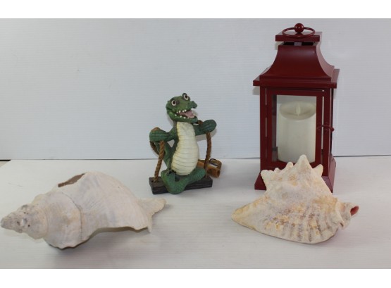Cute Hanging Resin Gator 7 In Tall X 15 Inch Wide/ Rope, 2 Conch Shells, Red Metal Luminara 11.5 In Tall