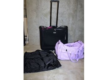 Very Nice Delsey Black Suitcase 23 X 21 On Wheels-totes, Purple Duffle Bag On Wheels With Handle