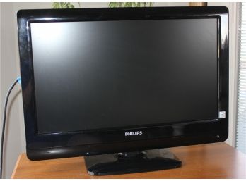Small Philips 21 Inch TV - Powers Up With Remote