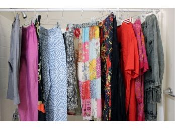 Women's Dress Clothes, New Size 4 Tribal Skirt, Two Skirts And Dress Capri Pants, Bermuda Short-s To M