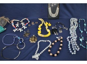 Miscellaneous Jewelry, Sets Of Necklaces