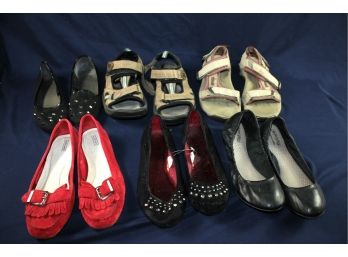 2 Sandals And Four Pairs Of Flats Size 9 To 10