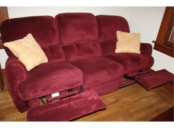 Burgundy Lazy Boy Wall Hugger Sofa With Two Recliners-7 Ft Long In Very Nice Shape-small Hole In Footrest