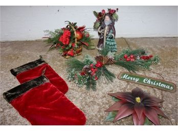Beautiful Christmas Decor-ceramic Santa, Swag, Metal Sign, Basket