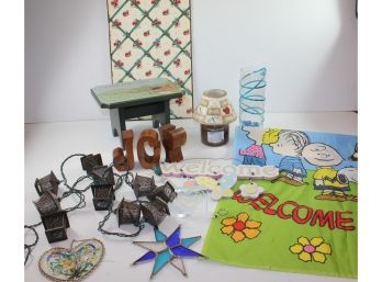 Miscellaneous Decor-cute Little Stool, Friends Flag, Candle, Mom And Aunt Item, Stained Glass Star