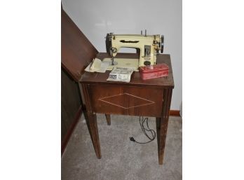 Super Streamliner Brother 260 Sewing Machine In Wooden Cabinet-has Some Attachments