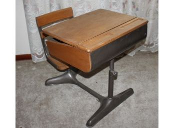Nice School Desk With Heavy Metal Based And Hinged Adjustable Lid-in Excellent Shape