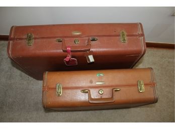 2 Brown Taperlite Suitcases 24 X 18 X 8 And 21 X 14 X 7