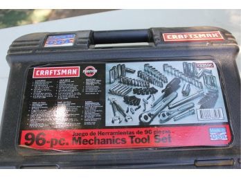 Craftsman New In Case 96 Piece Mechanic's Tool Set