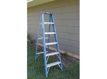Keller 6 Ft Fiberglass And Aluminum Ladder
