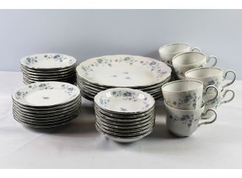 Dinnerware-7 Dinner Plate, 8 Cup And Saucers, 8 Salad Bowls, 8 Dessert Plates