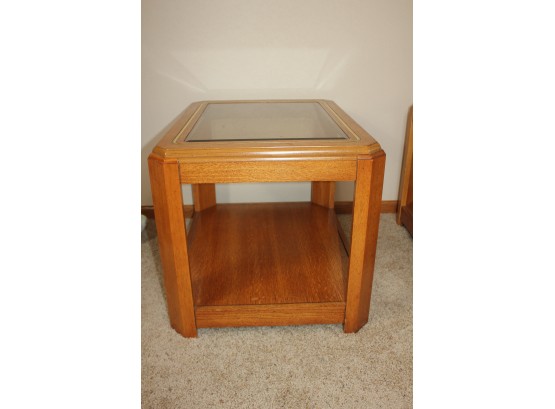 Lot One Of Two Nice Glass Top End Table 21.5 X 27 X 20