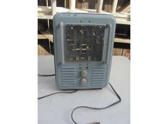 Thermostat Controlled Electric Heater With Fan