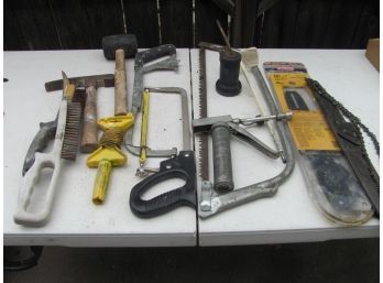 Miscellaneous Hand Tools, Brushes, Chainsaw Blades, Grease Gun Etc