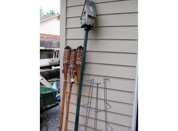 3 Tiki Torches, Birdhouse Pole 81 In Tall-tomato Stands