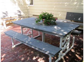 Composite Picnic Table Set & 2 Benches-composite Material With Heavy Metal Frames, Excellent Shape