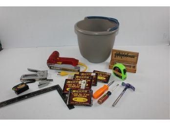 Bucket With Electric Arrow Fastener Staple, Arrow Stapler, Staples, Exacto Set, Miscellaneous