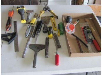 Miscellaneous Tools, Chisels, Scrapers, Square, Snips Etc