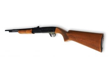 Daisy Heddon Model 572 Pump Action BB Gun (spittin Image) Shoots Strong