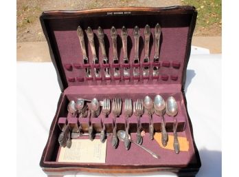 Vintage Silver Plated 1847 Rogers Bros. FIRST LOVE Silverware Set,  Service For 8, 64 Pieces