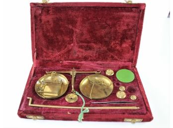 Vintage Brass Balance Scales In Velvet Case