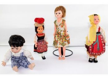 4 Dolls, 2 8' Dolls, 1 10' Doll, 1 9' Doll 1999 Gustave   (stand Not Included)
