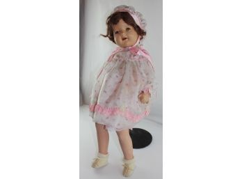 Large Composite Doll, Probably Used To Cry, Marbling And Crack In Composite, Underslip Tattered, Broken Finger
