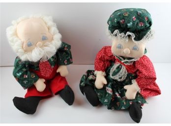 Santa & Mrs Claus Set, Handmade By Vada Sherwood Embroaded Faces, 18' & 17'