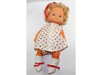 Crawling Baby , Hard Plastic, Jointed Knees, Mattel 1974