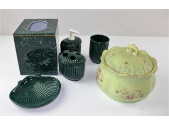 Green Plastic Bathroom Set And Pottery, Chartreuse Green Pottery Dish With Lid