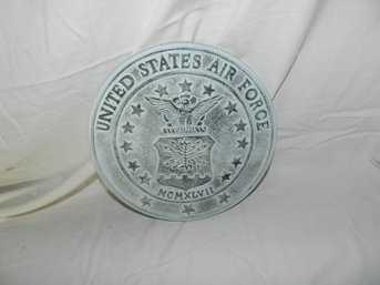 LARGE SOLID METAL US AIR FORCE WALL PLAQUE