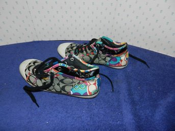 PAIR OF COACH WOMENS SNEAKERS SIZE 9.5