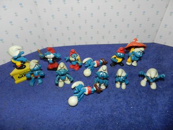 COLLECTION OF VINTAGE PEYO SMURF FIGURINES 1970S 1980S