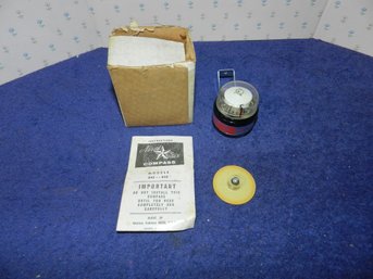 VINTAGE NORTH STAR CAR AUTO COMPASS COMPLETE IN BOX W/ MOUNTING KIT
