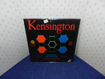 VINTAGE 1979 KENSINGTON BOARD GAME COMPLETE BRAND NEW
