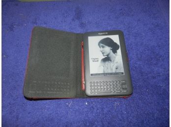 Amazon Kindle With Case D00901 Tested Working