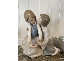 Lladro Young Love