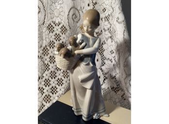 Lladro - Little Dogs On Hip #1311 REPAIRED