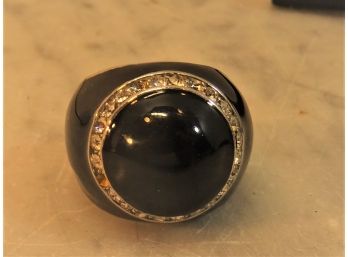 BLACK DOME RING WITH RHINESTONES Size 9.5