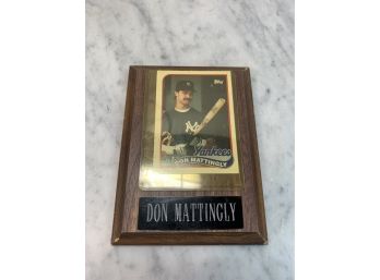 DON MATTINGLY CARD ON WOOD PLAQUE 6 BY 4