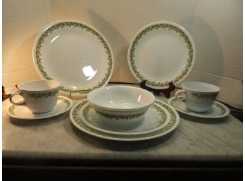 CORELLE GREEN DAISY BY CORNING. SERVICE FOR 2. 10PIECES