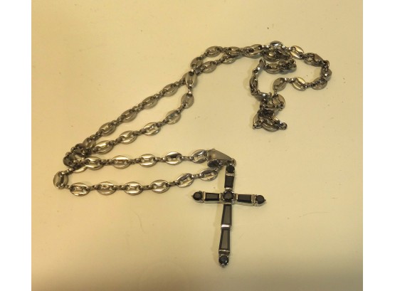 24' SILVERPLATE CHAIN WITH CROSS W/ONYX STONES