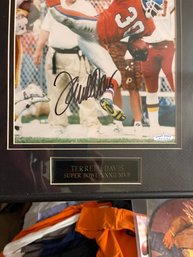 Terrell Davis Autographed Picture COA Super Bowl XXXII MVP With Plaque Denver Broncos