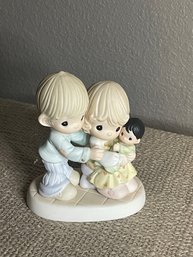Precious Moments 108527 'adopting A Life Of Love' Figurine New In Original Box