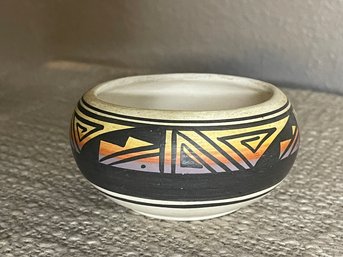 Vintage Emily Bikhobe Navajo Pottery Bowl
