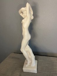 Vintage Roman Resin Alabaster Statue Nude Woman 19'