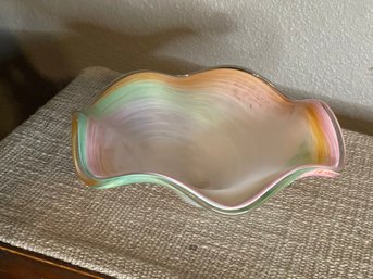 Crystal Clear Industries Murano Glass Scalloped Edge Bowl Made In Italy Pink Pastel Colors 10'