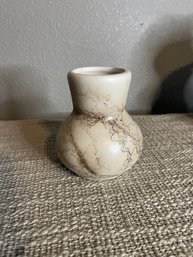 Skeeta Vail Navajo Horse Hair Pottery Vase